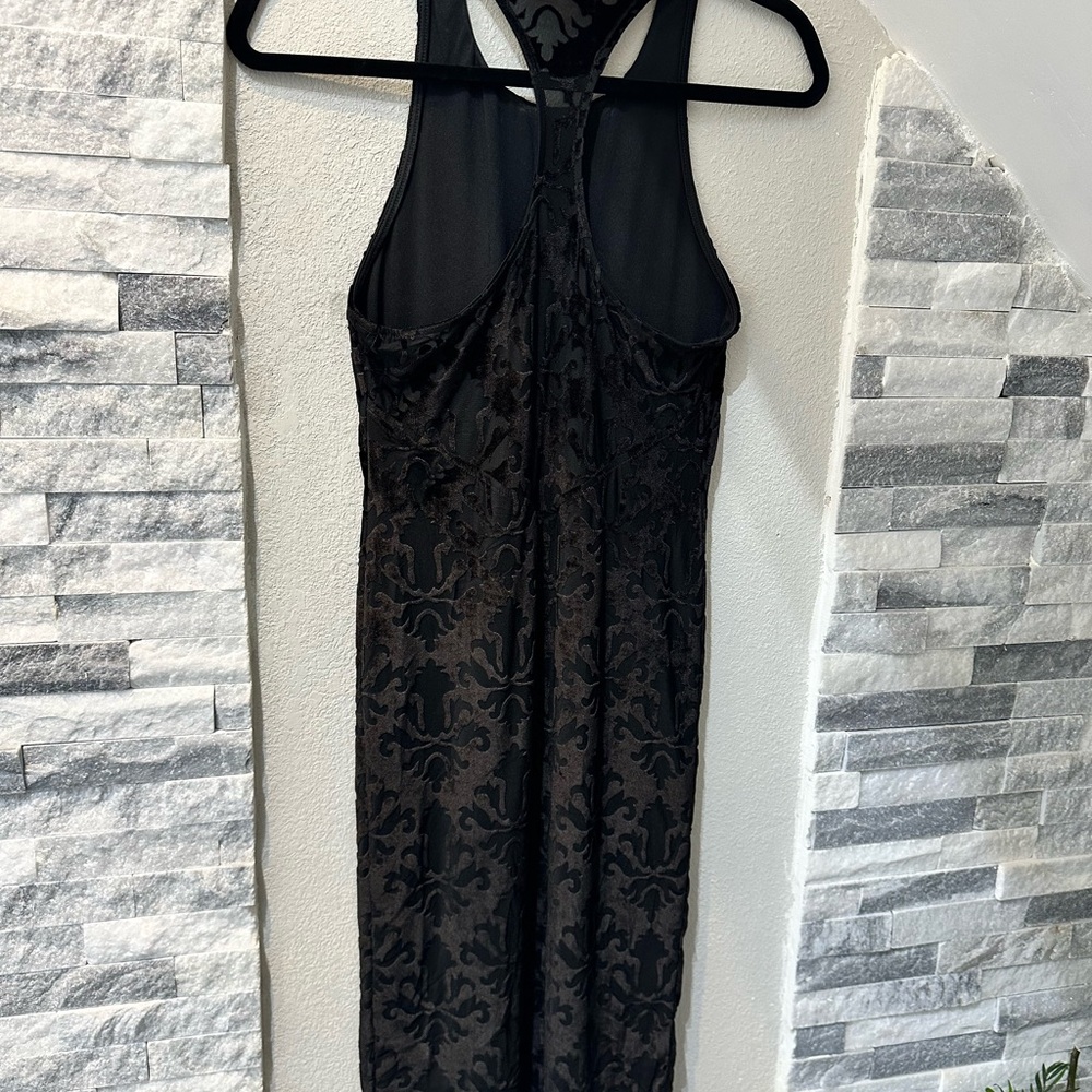 Pins & Needles Black Sleeveless Halter Midi Dress - Picture 2 of 12